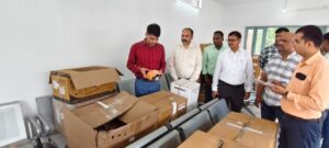 खमरिया सीएचसी पर सीडीओ का औचक निरीक्षण