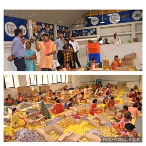 धमतरी बना ग्रीन पटाखों का केंद्र: 100 से अधिक महिलाओं को रोज़गार, दिवाली होगी स्वच्छ और सुरक्षित 2 धमतरी जिले में शुरू हुई ग्रीन पटाखों की पहल ने दिवाली को स्वच्छ और सुरक्षित बनाने की दिशा में कदम बढ़ाया। ग्राम चटोद की महिलाएँ पर्यावरण अनुकूल पटाखे बना रही हैं जिससे रोजगार सृजन और महिला सशक्तिकरण को बल मिल रहा है।