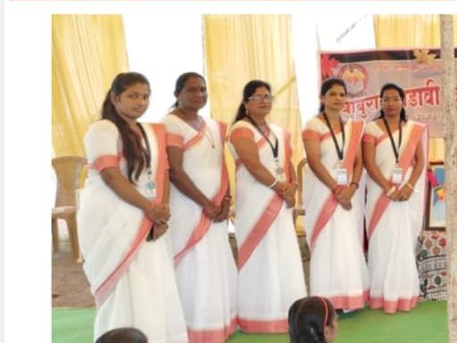 बाबुराव मडावी विद्यालय देवरी येथे शिक्षक दिन उत्साहात साजरा
